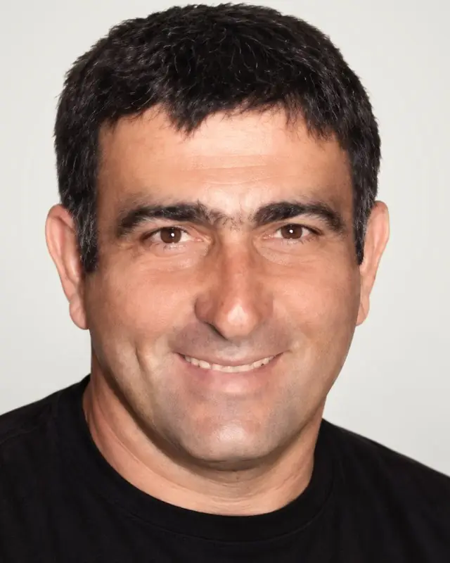 דניאל סופר, אמן ופסל